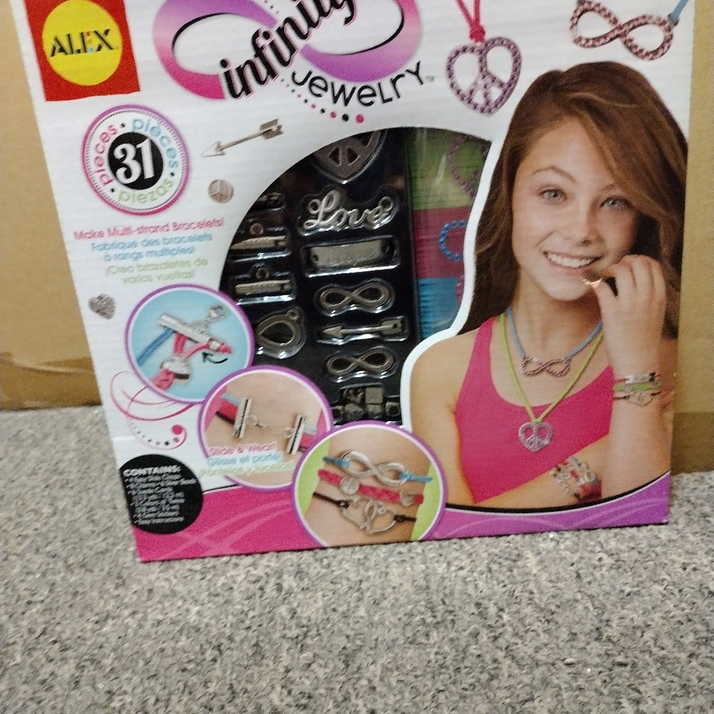 Alex Infinity Jewelry Set